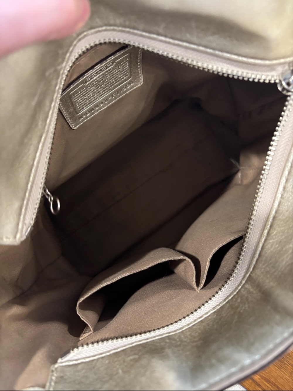 Coach Cream Leather Shoulder Tote with Buckle Straps - Picture 6 of 15